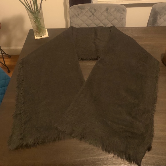 Free People extra long shaggy scarf - Picture 4 of 5